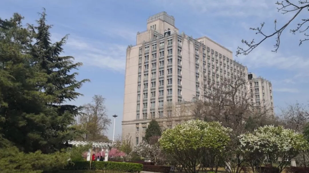 河北大学.webp.jpg